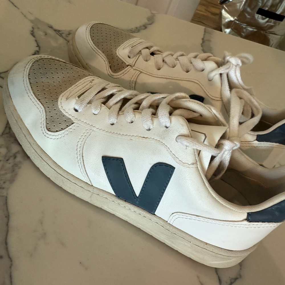 Veja White and Navy Sneakers Classic Design